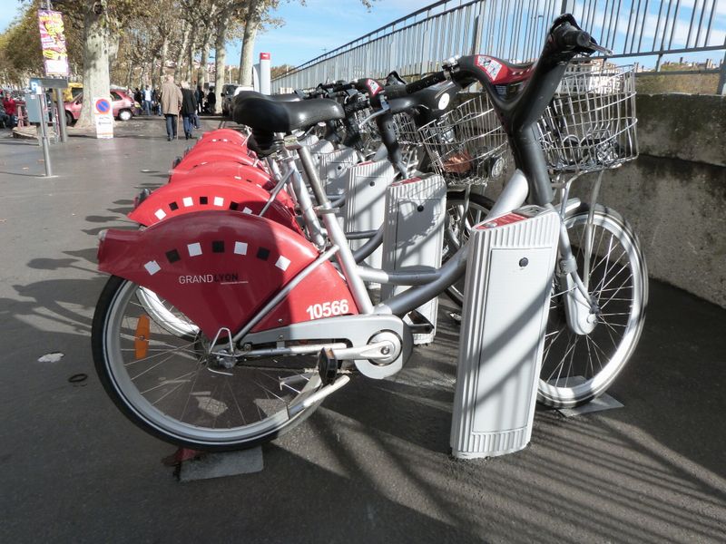 Vélos libres service de Lyon : Vélo'V en 2013