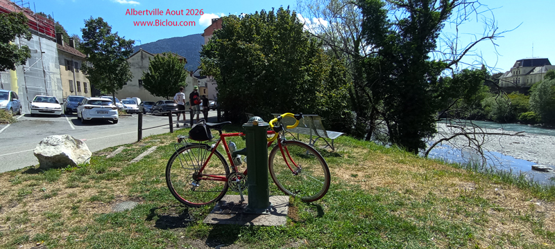 2026-:-chaud-les-marrons-chauds-,-mais-heureusement-ya-des-fontaines-bayard-ouvertes-en-savoie-(albertville)