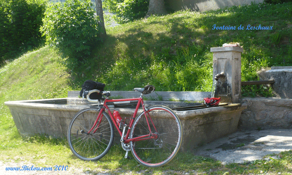 une autre fontaine au col de leschaux en 2011