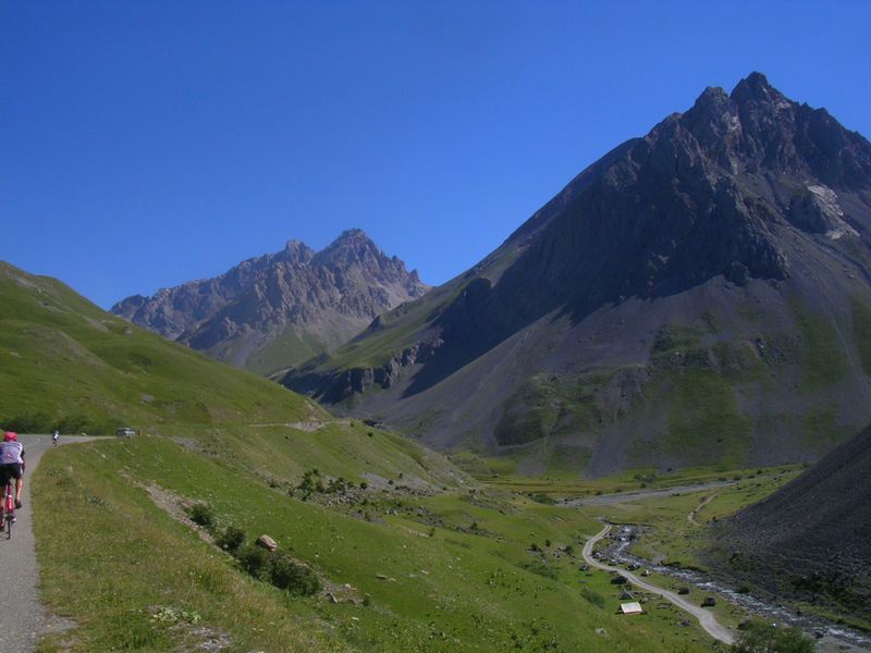 En grimpant vers le col du Galibier