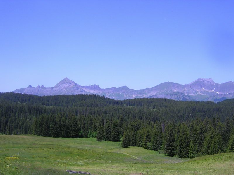 La ch&acirc;ine des Aravis vues des Saisies
