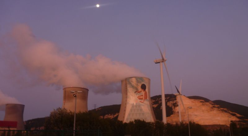 La centrale de Cruas un petit matin de septembre 2011
