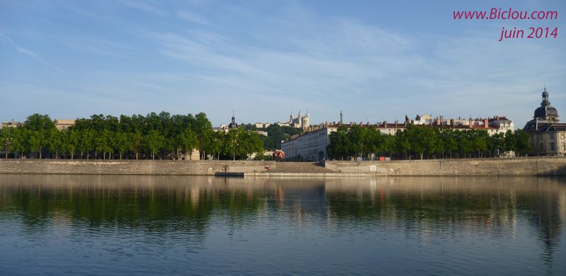 Décidement la connerie humaine est infinie, comme ici à Villeurbanne le long du canal de Jonage