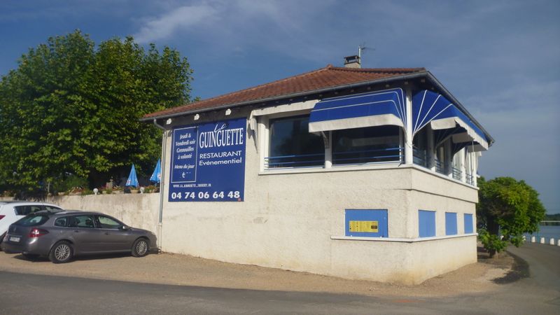 Une Guiguette au bord de la Saône en 2015
