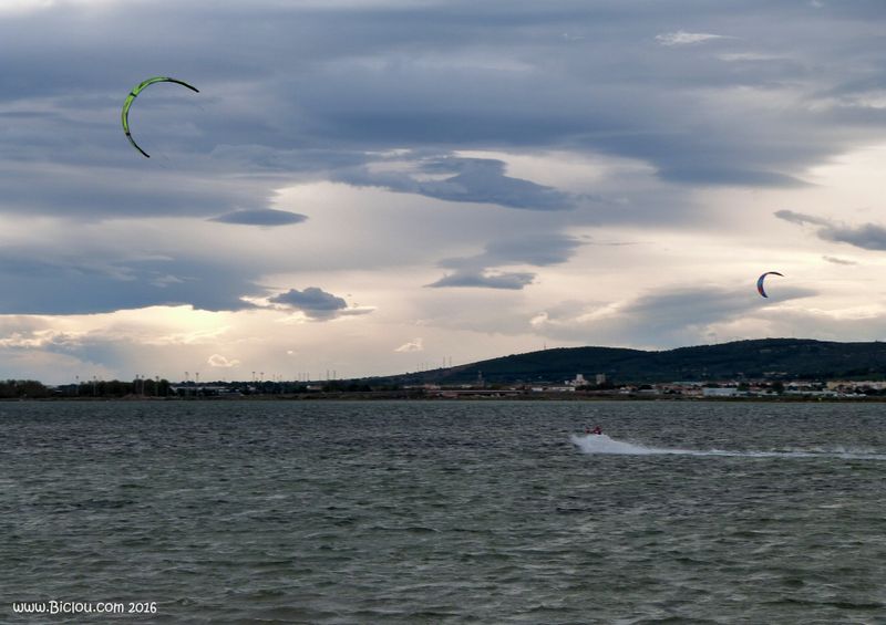Surfeurs &ccedil; Frontignan plage en 2016