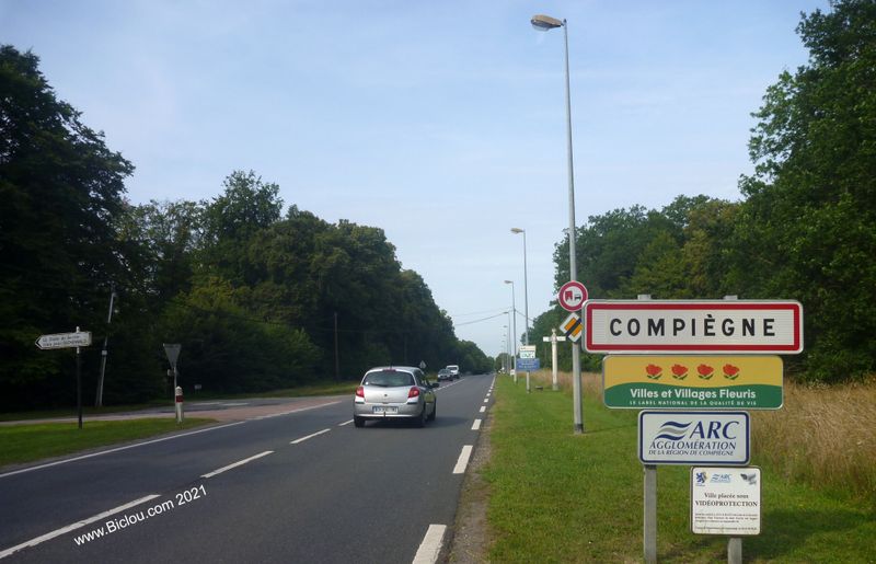 Arriv&eacute;e &agrave; Compi&egrave;gne