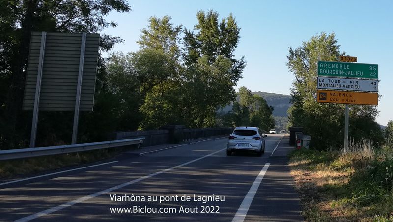 20 ans apr&egrave;s, toujours ce passage tr&egrave;s d&eacute;licat .. sur le Rh&ocirc;ne au pont de Lagnieu
