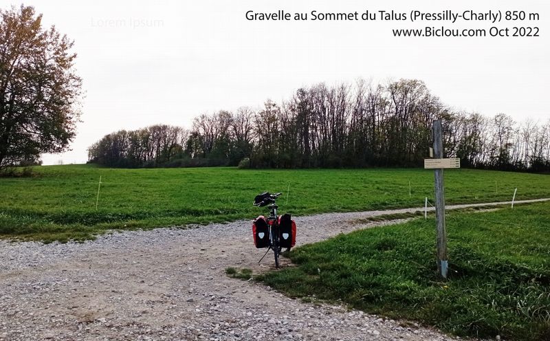 au sommet de Charly Pressilly mont sion haute savoie 2022