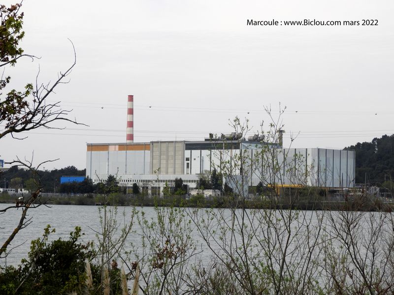 Centrale &eacute;lectrique : Marcoule on rou-coule