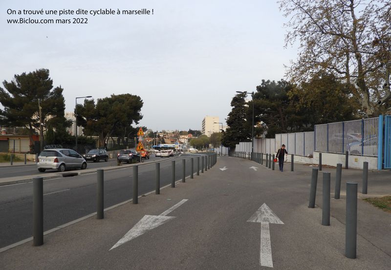 On a m&ecirc;me trouv&eacute; une piste dite cyclable &agrave; Marseille