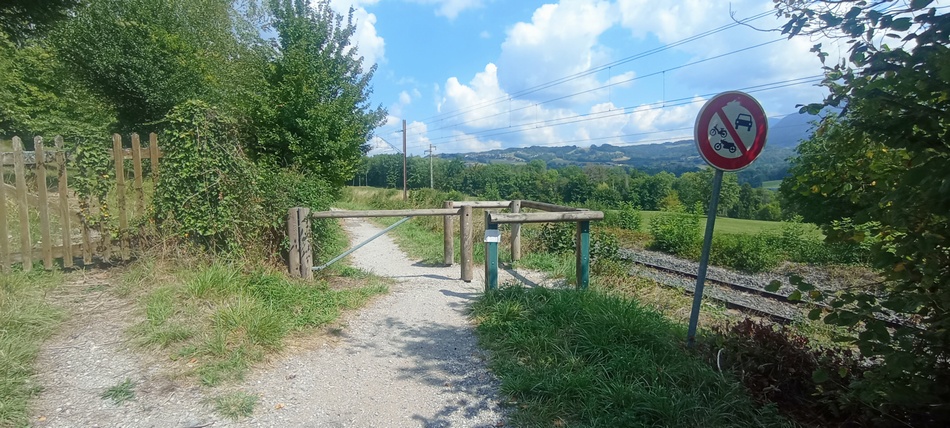 Les Jouvenons (Argonay), ya bien passage vélo-route Annecy Argonay Groisy (2025)