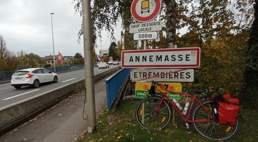 arrivé vivant à Annemasse même pas mis en Etrembière (2025)