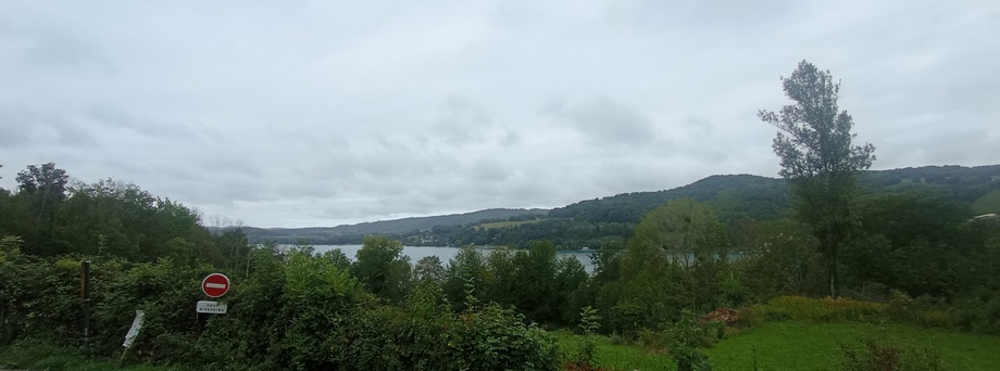 Le lac de Paladru vut par claudio en 2025