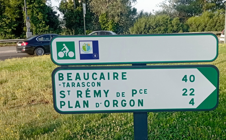 Balisage Euro-vélo-8 et Plan d'Orgon pour Avignon