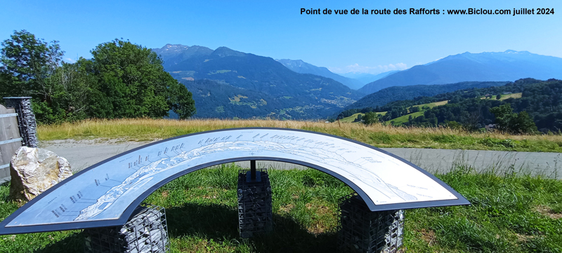 Panorama-sur-Vallee-combe-de-savoie-beaufortin-lauzieretitle=Panorama-sur-Vallee-combe-de-savoie-beaufortin-lauziere