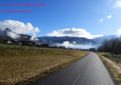 Ugine-et-sa-brume-et-sa-polution-vue-de-la-voie-vertetitle=Ugine-et-sa-brume-et-sa-polution-vue-de-la-voie-verte