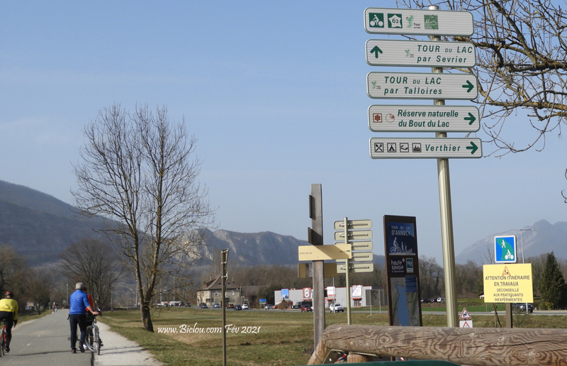 Balisage-voie-verte-Annecy-Faverges-a-Doussardtitle=Balisage-voie-verte-Annecy-Faverges-a-Doussard
