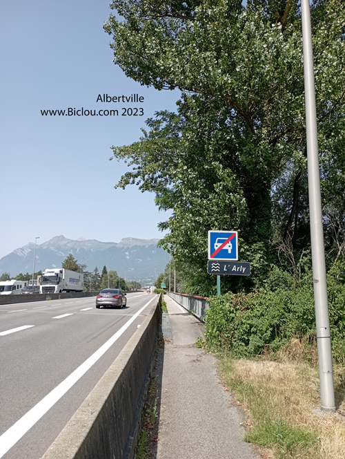 piste-cyclable-albertvilletitle=piste-cyclable-albertville