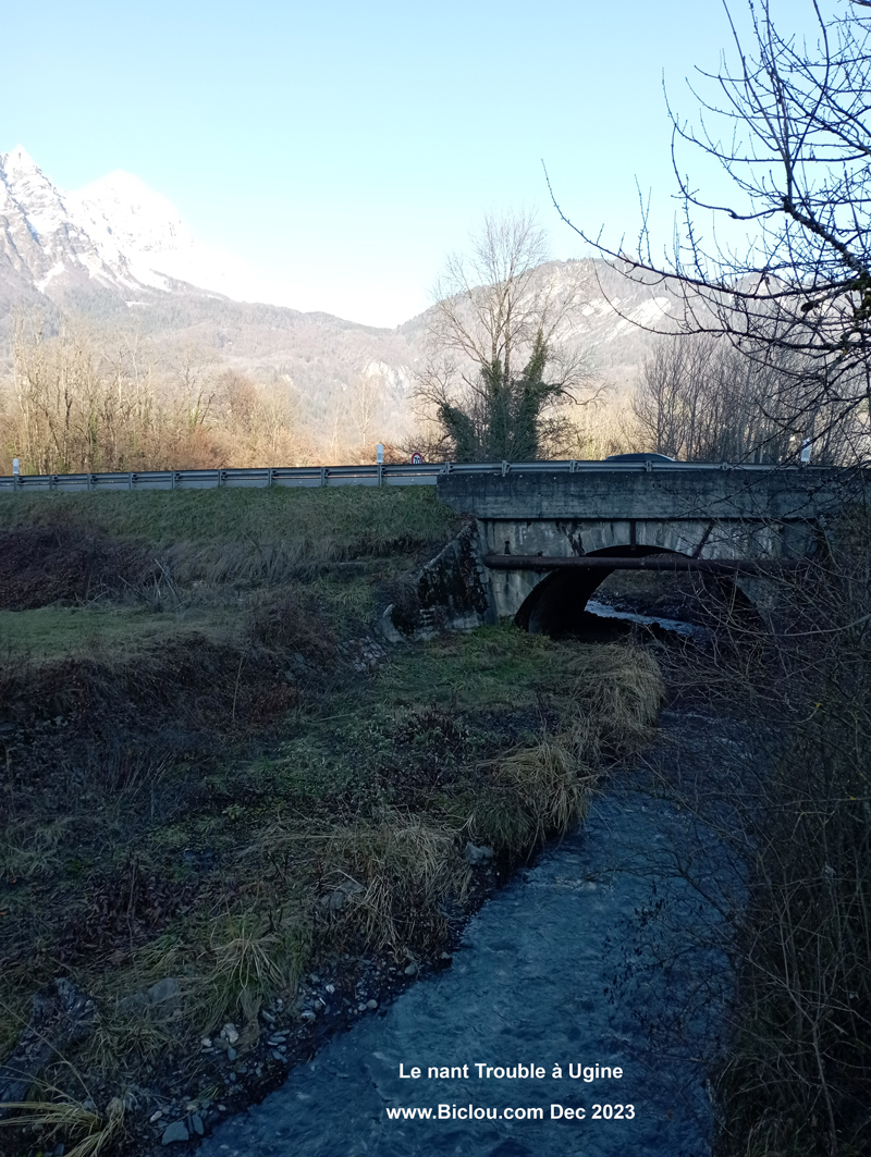 Nant-Trouble-Uginetitle=Nant-Trouble-Ugine