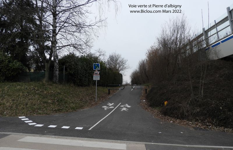 Voie verte du c&ocirc;t&eacute; de Toisinges