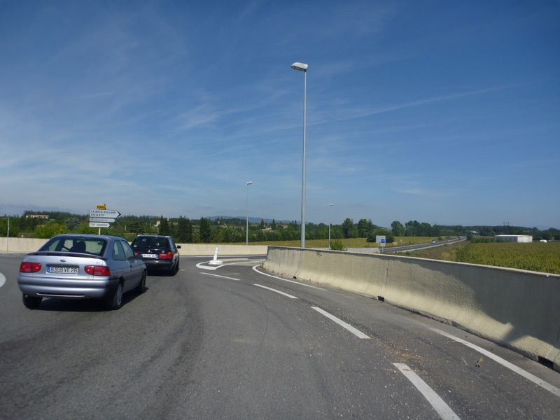 Bandes cyclables à la Sortie de montélimar sur la D 540